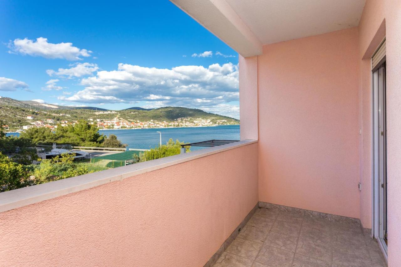 Apartments By The Sea Poljica, Trogir - 19316 Marina Εξωτερικό φωτογραφία